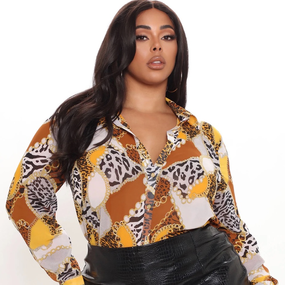 ⭐️ Fashion Nova: Welcome To The Jungle Button Up Shirt